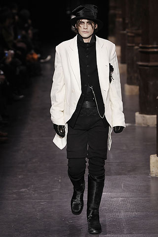 Ann Demeulemeester / - 2009-2010